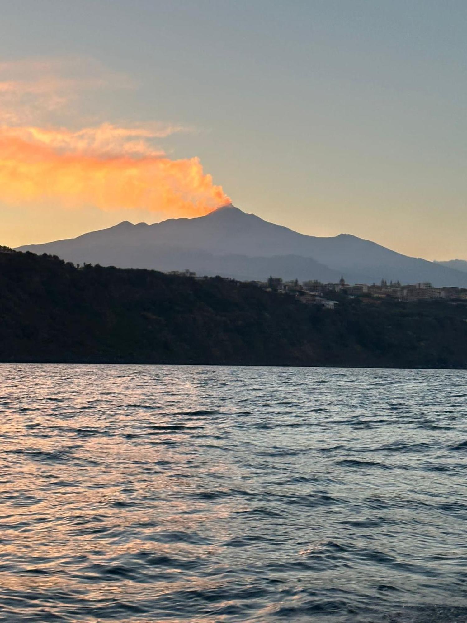 Etna Pool Villa Catania-Sea View มาสกาลูเชีย ภายนอก รูปภาพ